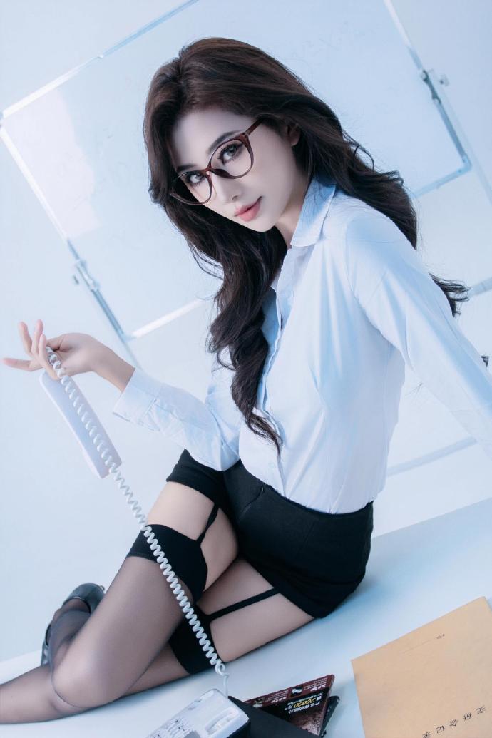 一一 封面